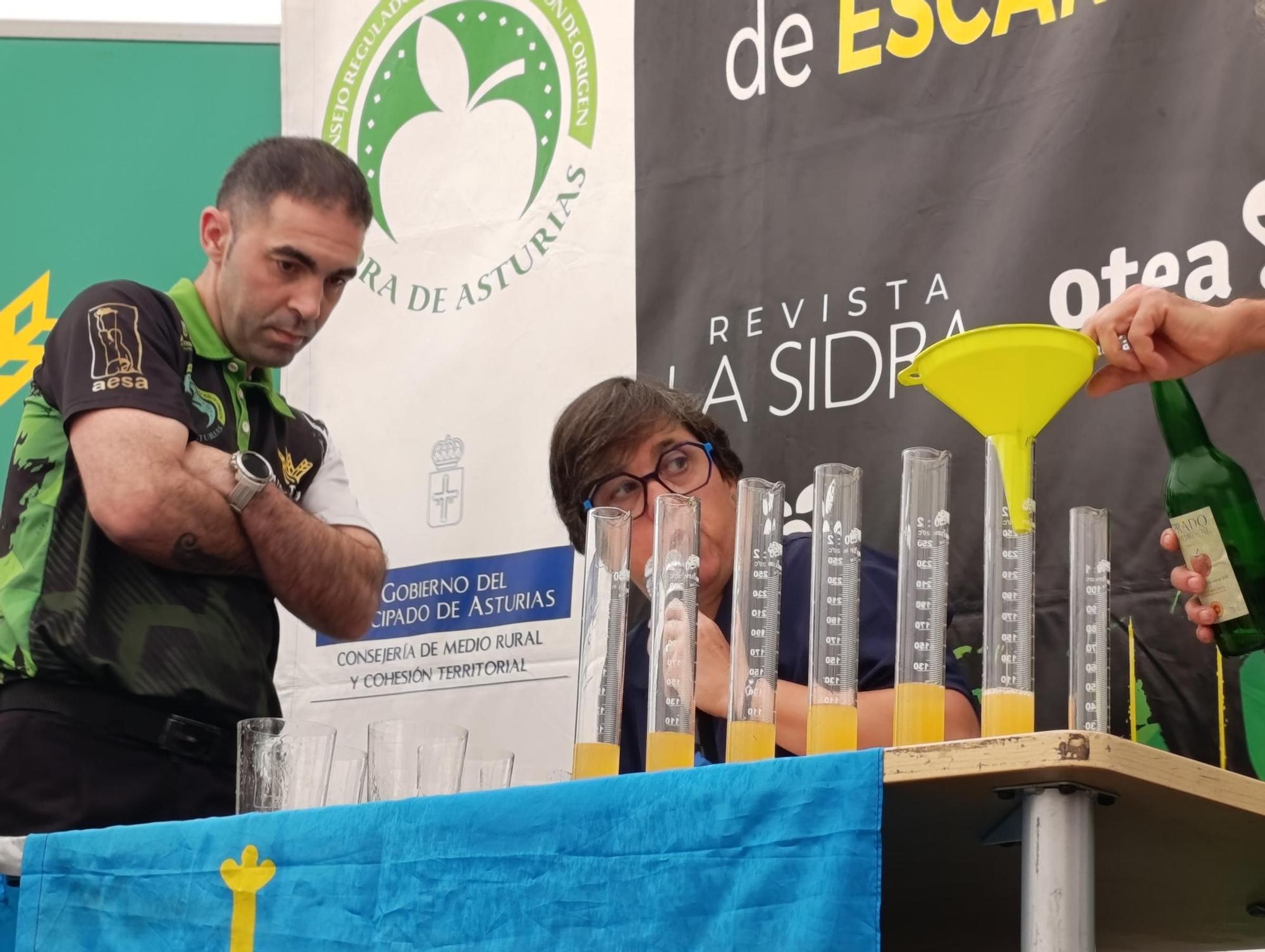Amauris La Pauta, ganador del Concurso de Escanciadores de Pola de Siero