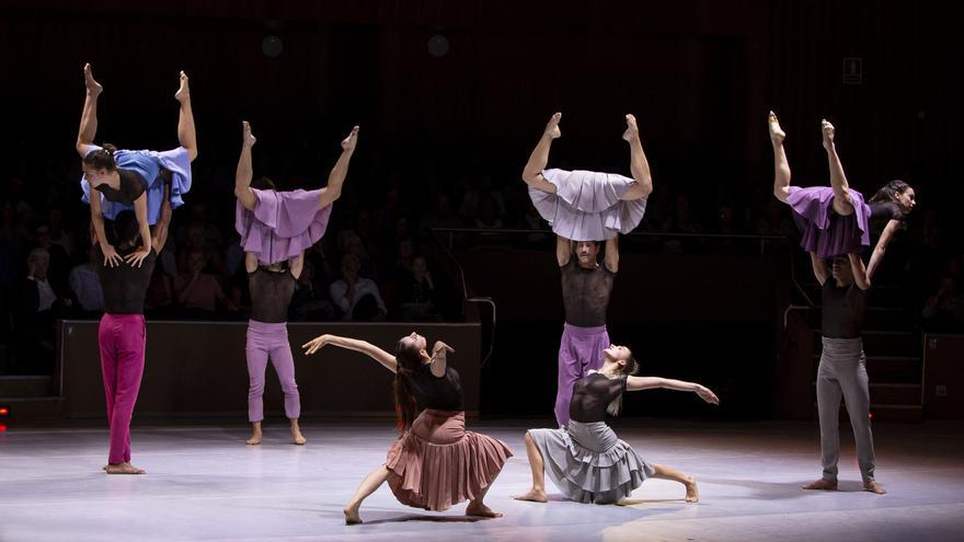 El Teatre Serrano acull el Réquiem de Mozart, un espectacle de dansa