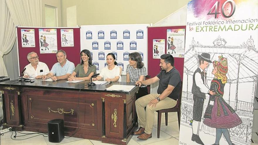 Acetre se suma a los 40 años del festival folclórico