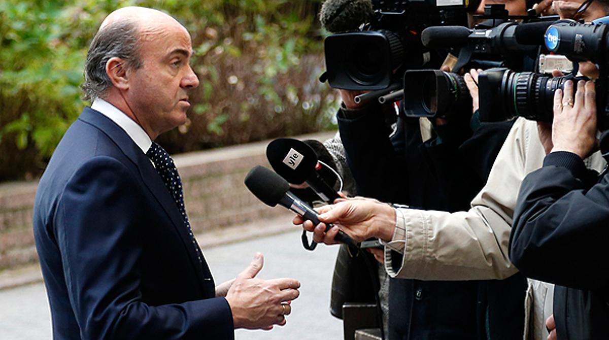 Guindos afirma que els bancs nacionalitzats rebran 37.000 milions