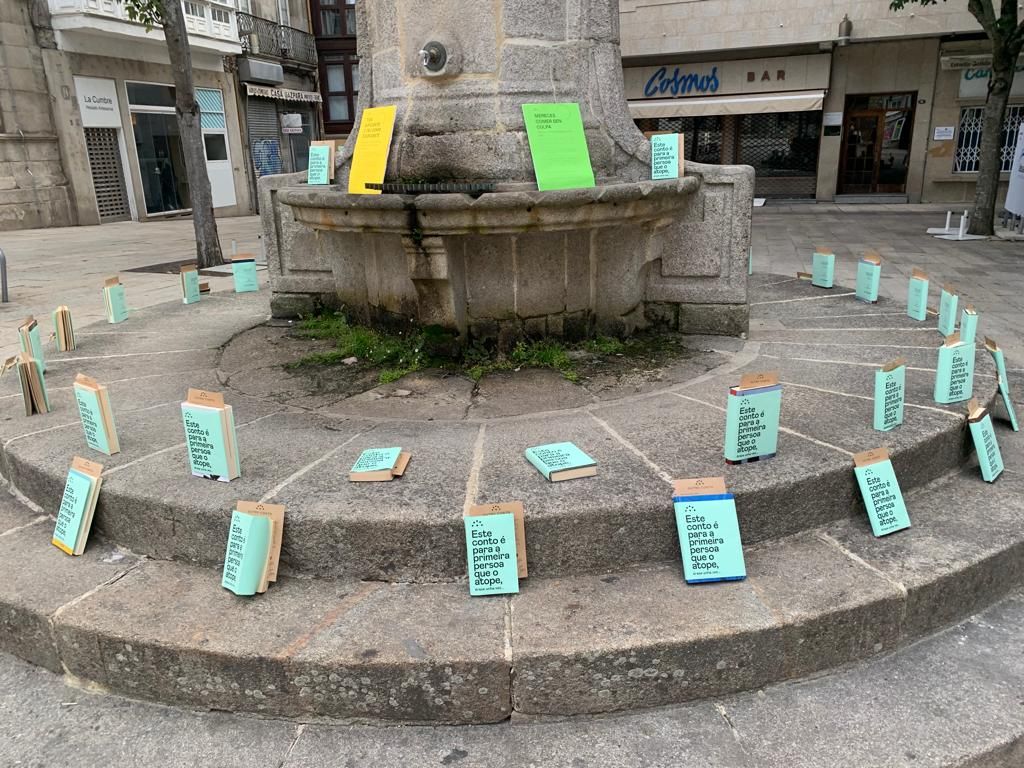 Las calles de Vigo se llenan de libros
