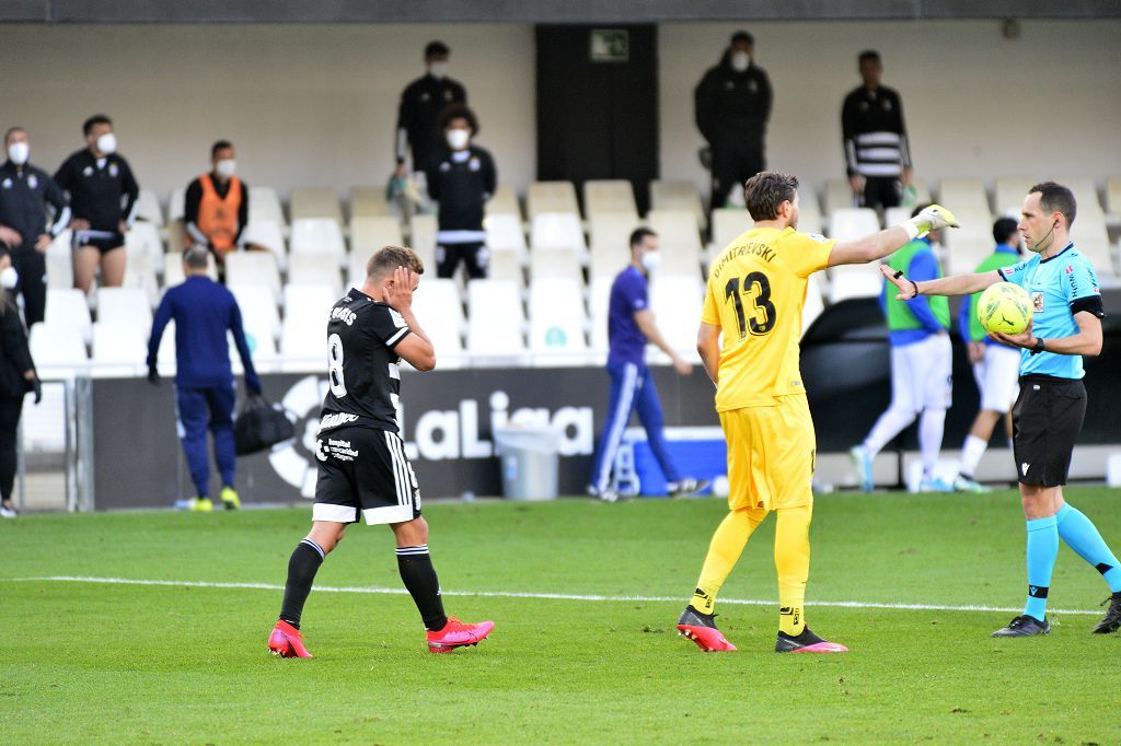 El Cartagena planta cara al Rayo Vallecano