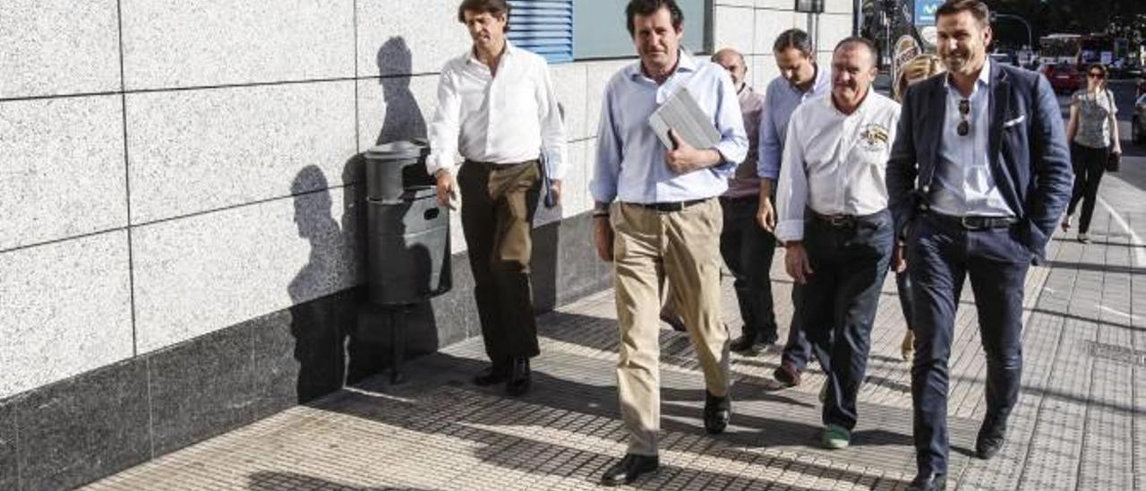 El PP de Alicante propone un congreso para relevar a Fabra