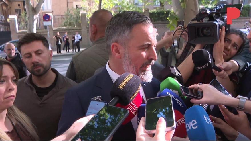 Abascal defiende priorizar a los españoles en vivienda y ayudas tras el acuerdo en Extremadura