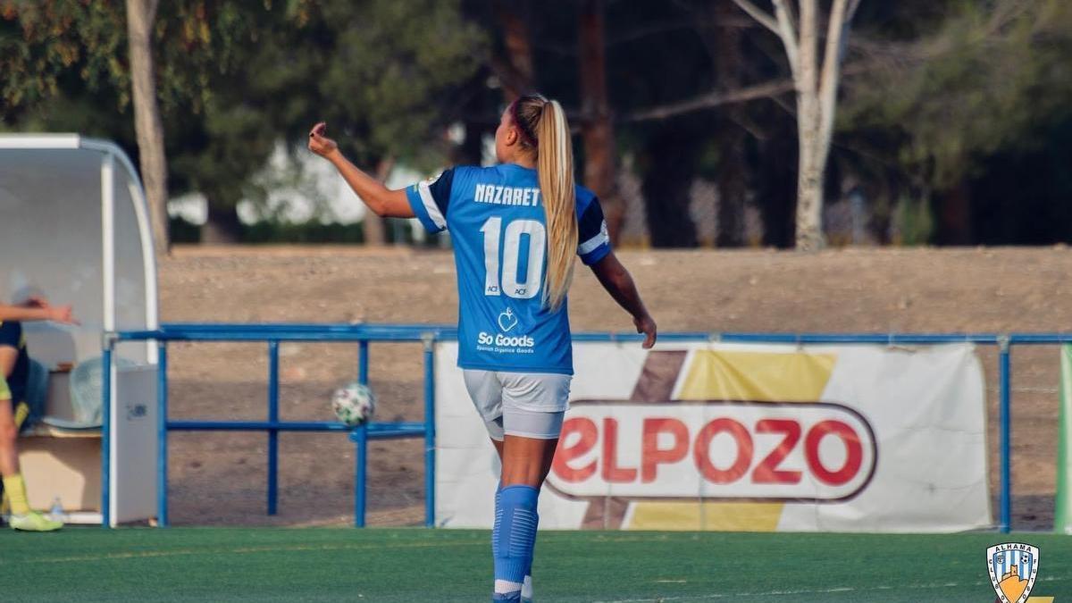 Nazaret Segura durante un partido con el Alhama.