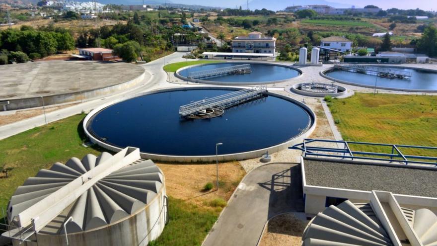 La depuradora de aguas de Guadalmansa, en Estepona. | L.O.