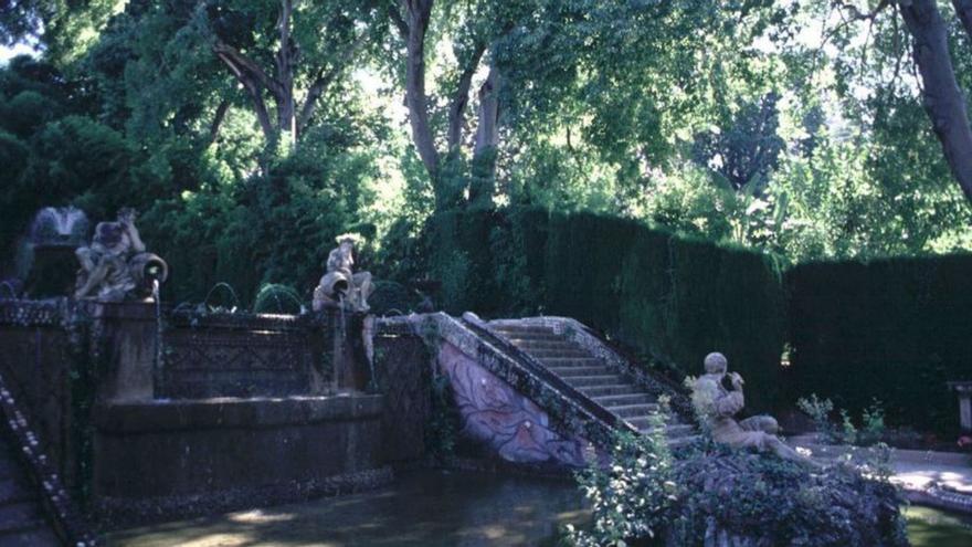 Los Jardines de El Retiro siguen sin abrir al público