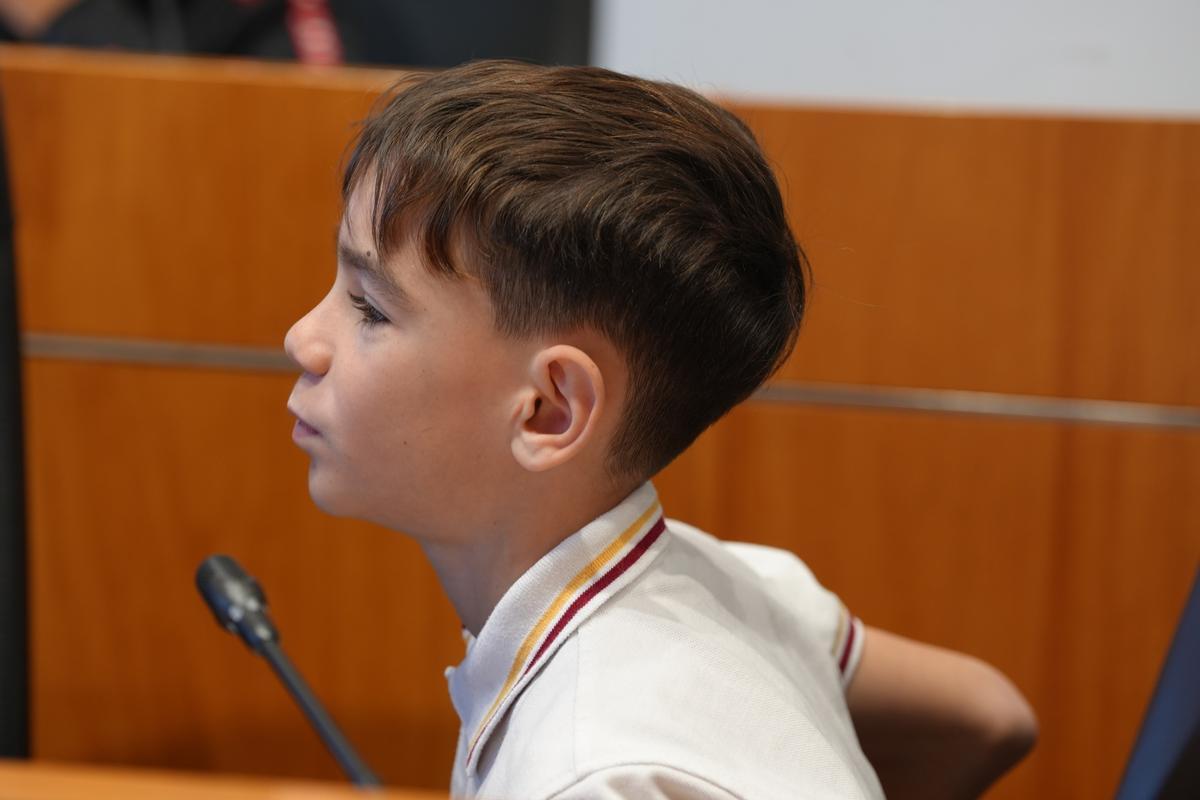 Alumnos de Ibiza llevan al pleno del Ayuntamiento sus propuestas para mejorar la ciudad