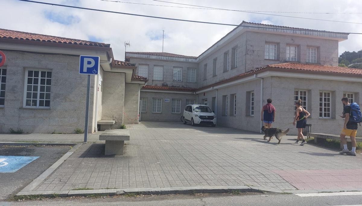 Exterior de la Casa del Mar de Aldán. | FDV