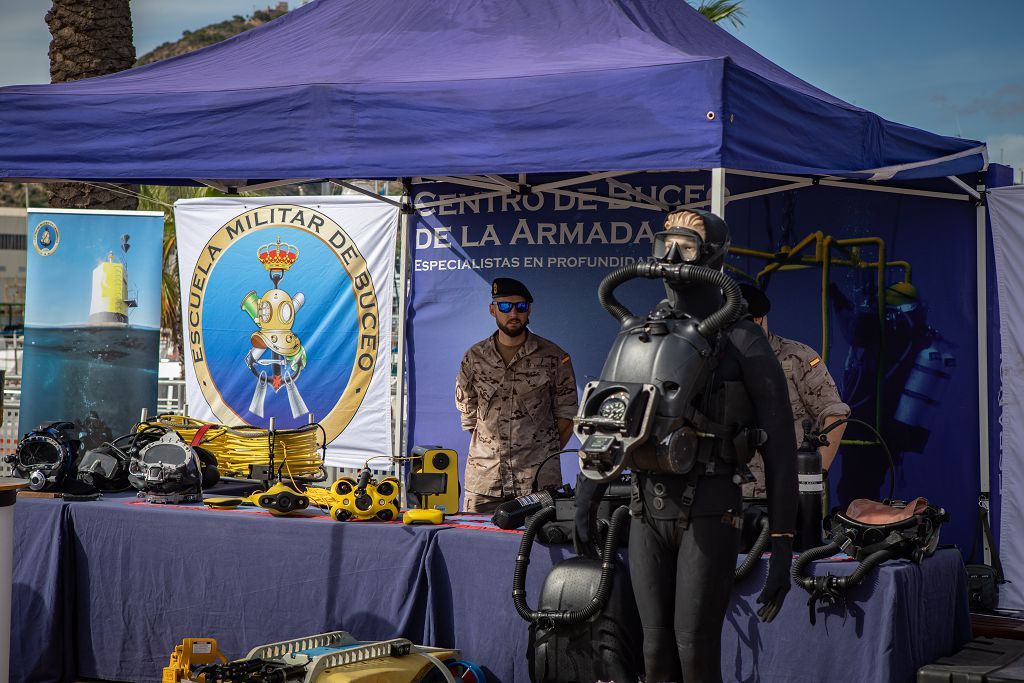 Exhibición de armas de la Armada en Cartagena