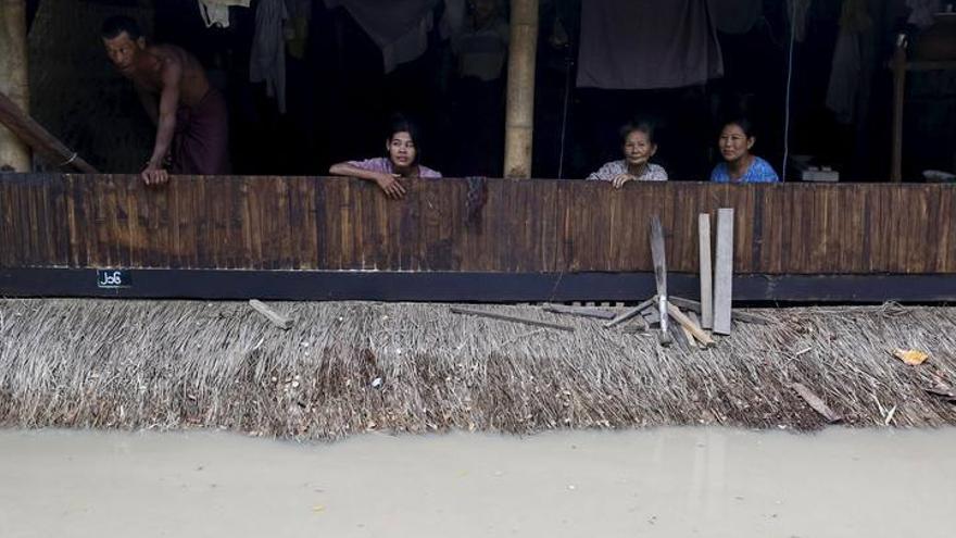 Graves inundaciones en Myanmar