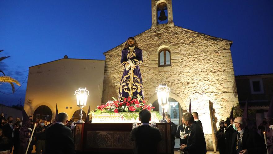Semana Santa en Formentera: Nuestro Padre Jesús Nazareno estrena trono