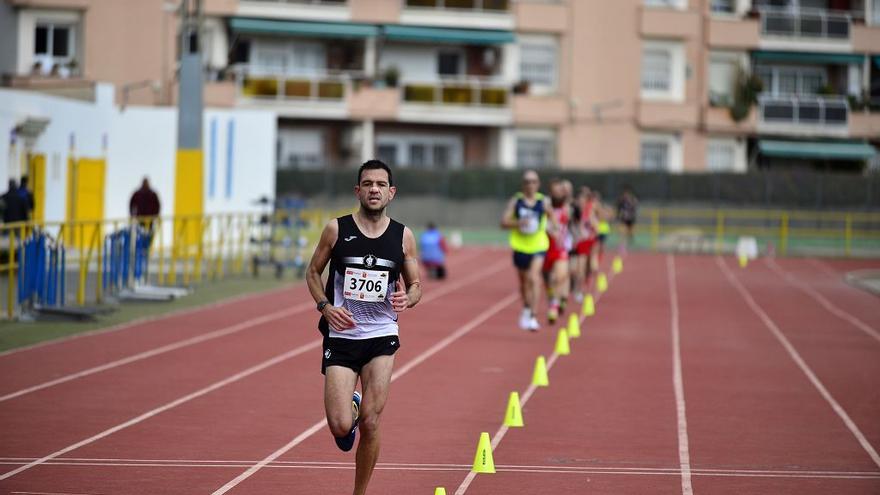 Pruebas de atletismo nacional en la pista de atletismo de Cartagena este domingo