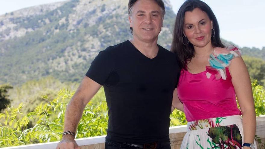 El tenor Roberto Alagna y la soprano Aleksandra Kurzak ayer en el hotel Formentor.