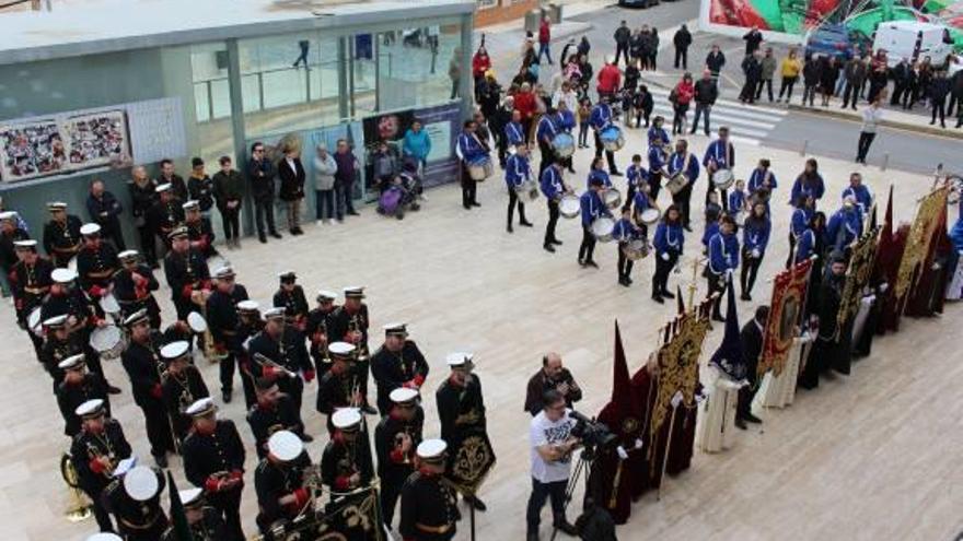 Las ocho cofradías de Pilar de la Horadada dan la bienvenida a la Cuaresma