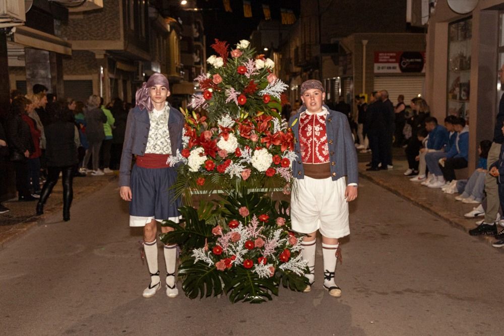 Picassent celebra la ofrenda y la misa de Flores a Nuestra Señora de Vallivana