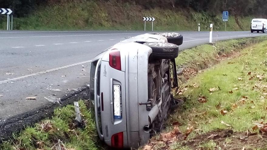 El coche implicado en el accidente.