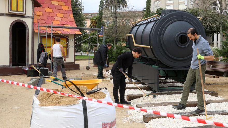 La Navidad pontevedresa toma forma en sus plazas para inaugurarse este viernes | GUSTAVO SANTOS