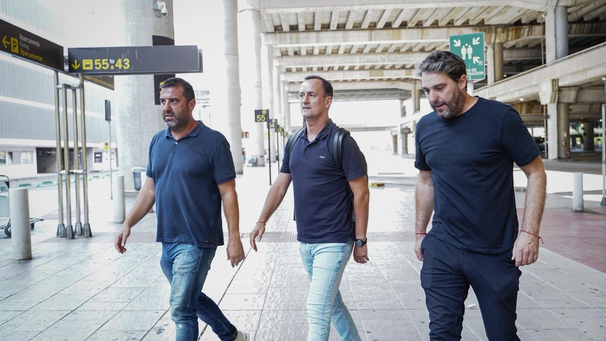Etxeberria y Goiria están obligados a hacer hueco en una plantilla que ya cuenta con 17 jugadores.