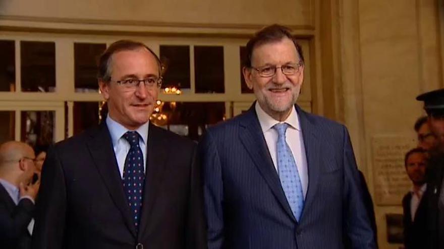 Primer acto público de Rajoy tras la renuncia de Soria