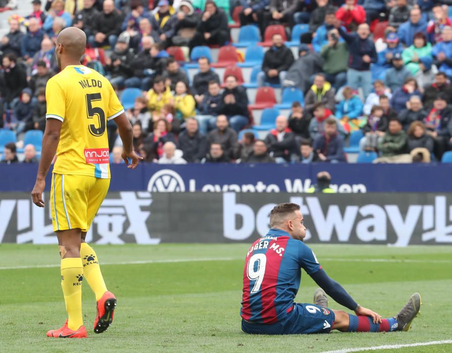 Levante UD - RCD Espanyol, en imágenes