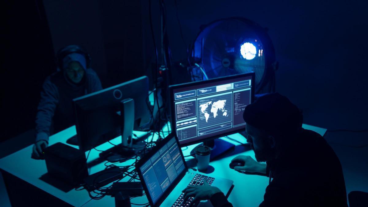 Los investigadores tuvieron que rastrear varias cuentas y operaciones en distintos países.