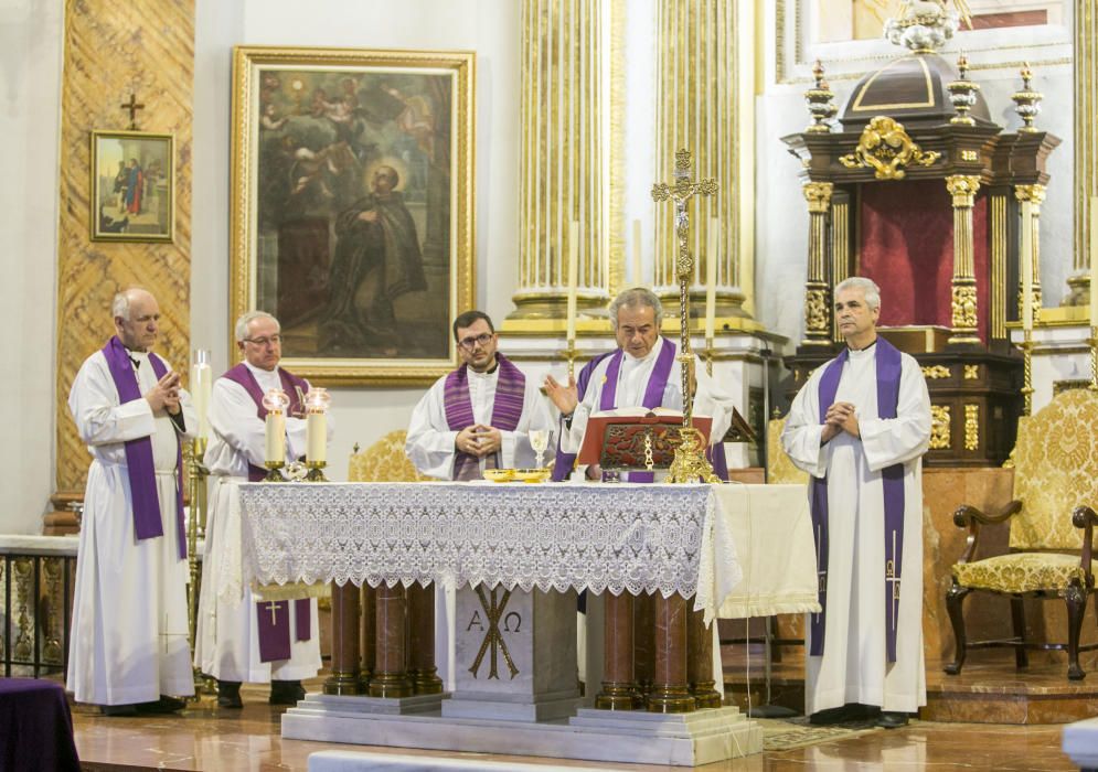 Sant Joan da un emotivo último adiós a su cronista oficial