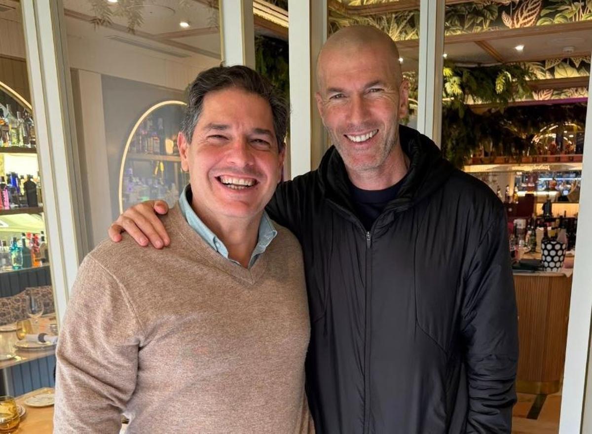 Zidane, en el restaurante Baltazares de Dos Hermanas, Sevilla