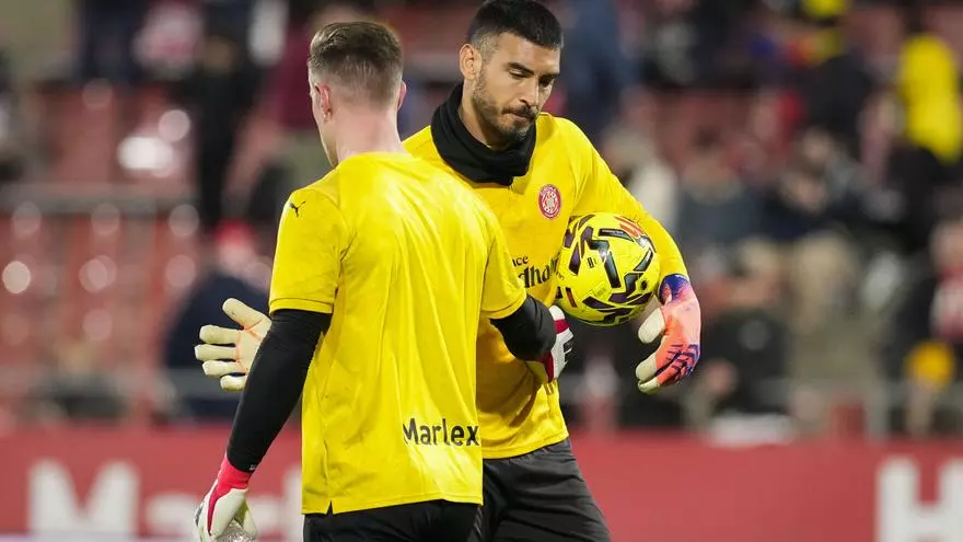 El Girona ficha al relevo de Ter Stegen... ¡y podría debutar ante el Barça!