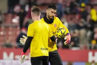 El Girona ficha al relevo de Ter Stegen... ¡y podría debutar ante el Barça!