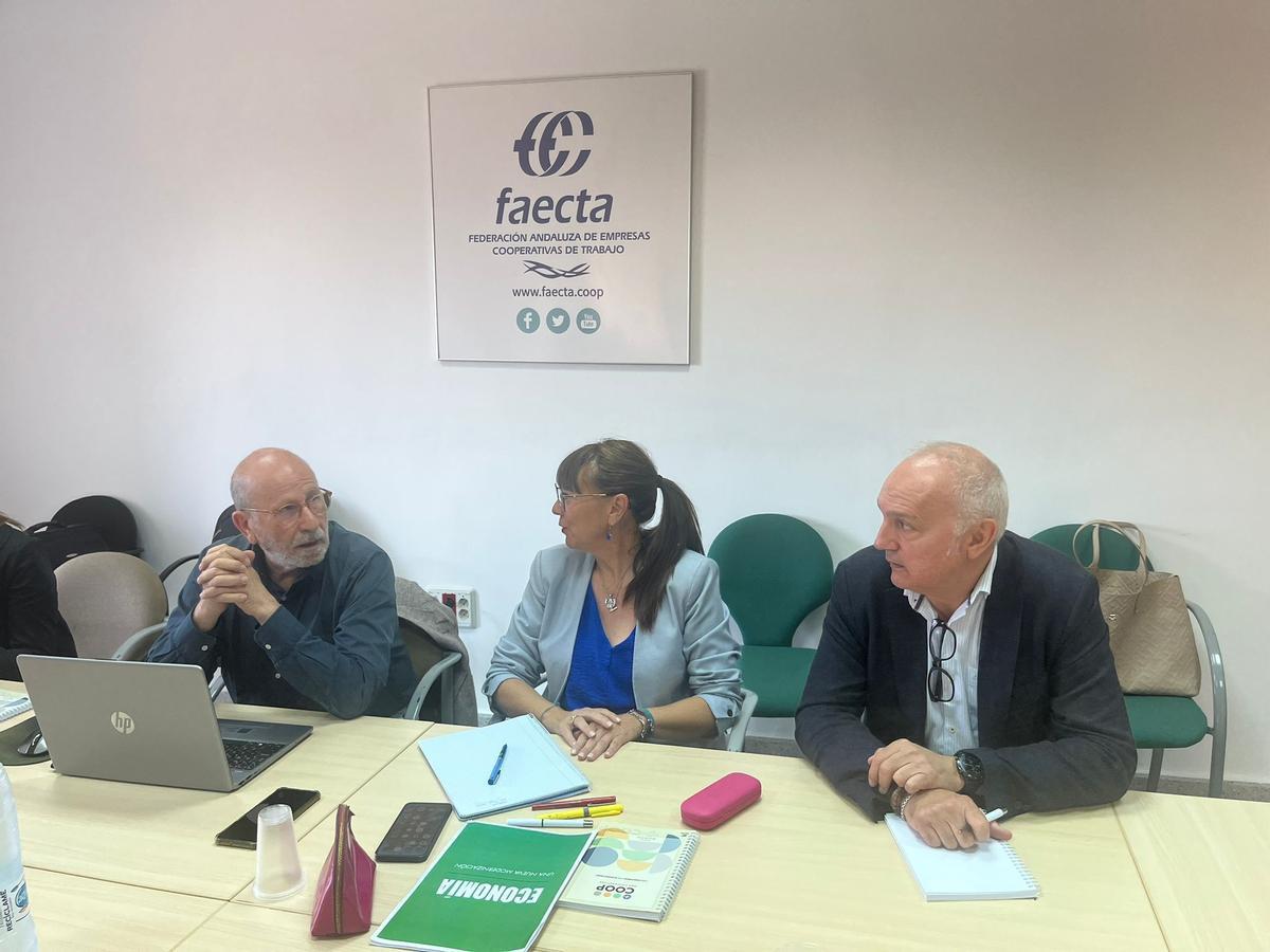 Reunión de Victoria Fernández este jueves en Faecta.