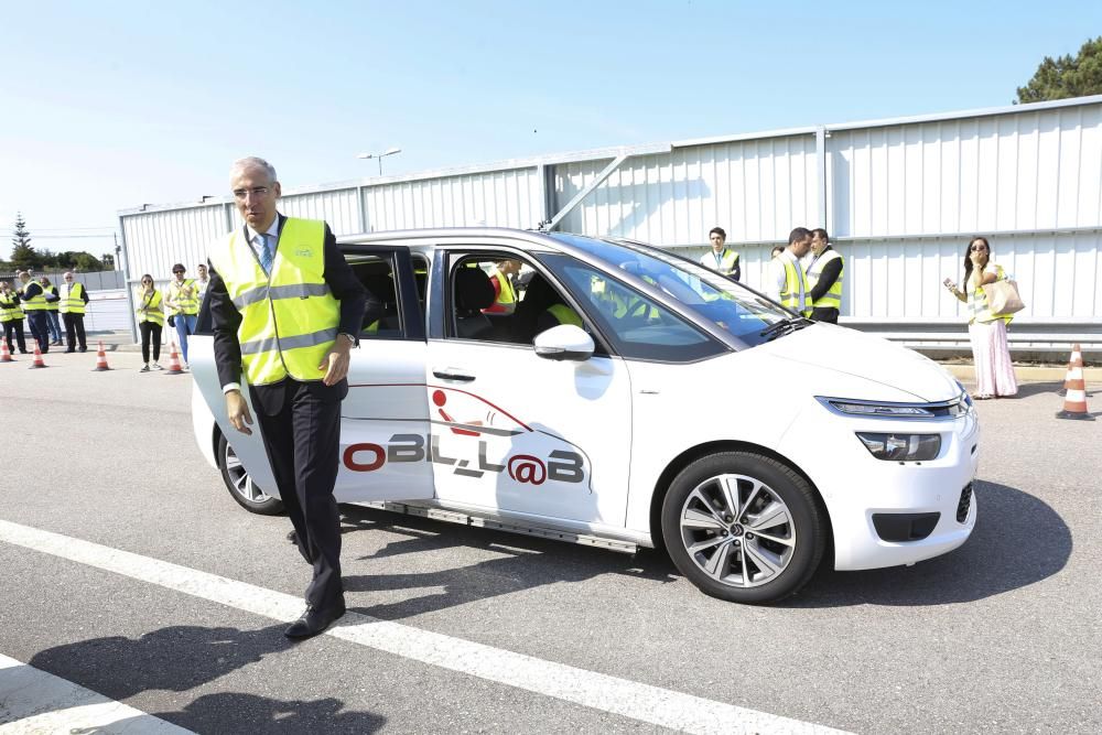 Prueba de un coche autónomo en el CTAG