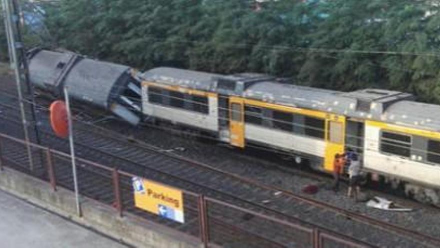Quatre morts i uns cinquanta ferits en un nou accident ferroviari a Galícia