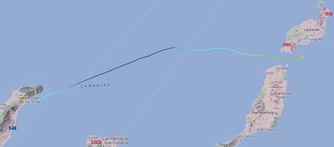 Trayectoria que realizó la aeronave el pasado lunes durante la avería que le obligó a desviarse a Lanzarote.