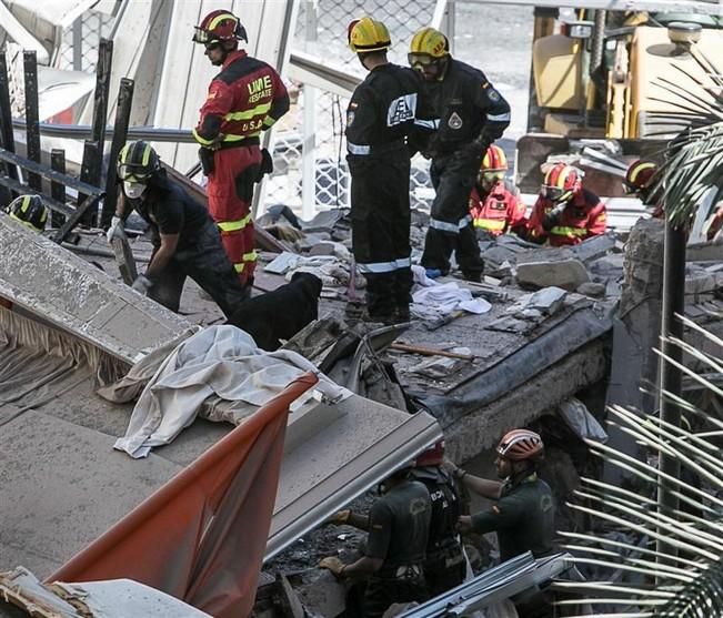 Derrumbe de un edificio de viviendas en Los Cristianos