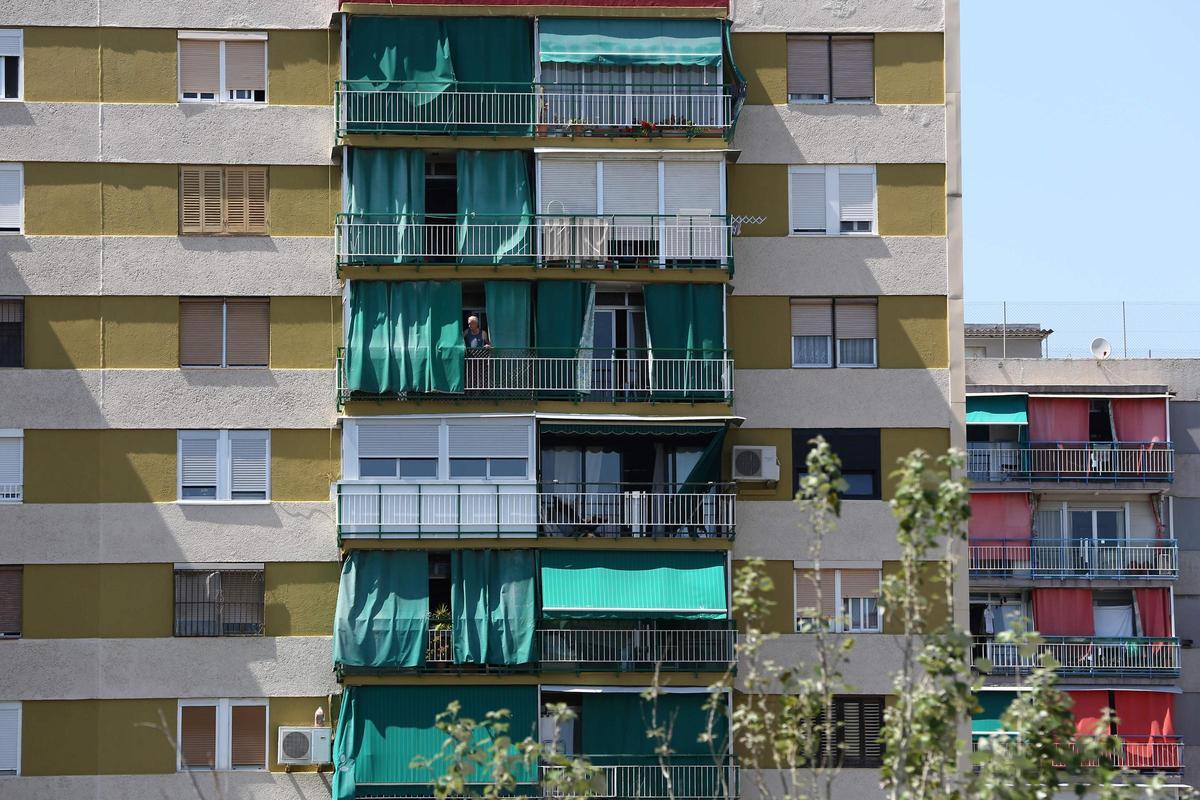 Imagen de archivo de unos bloques de vecinos de Bellvitge, en L'Hospitalet de Llobregat.