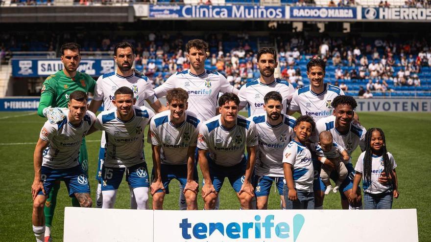 Cervera, muy molesto con el partido que ha hecho el CD Tenerife: «Voy a ocuparme de que no vuelva a suceder»