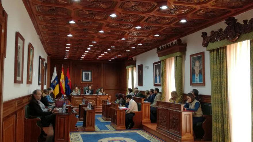 Ayer, la sala de pleno durante la sesión.