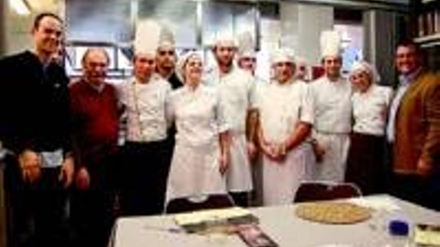 Alexandra Stratos: TORTA DE LA SERENA ENTREGA EN EL PAIS VASCO SUS PREMIOS