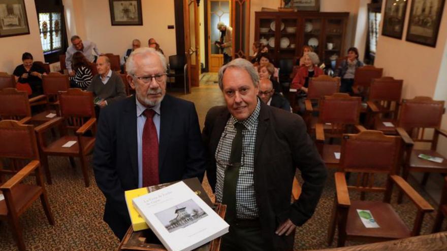 José Manuel Fernández presenta su libro sobre la Gota de Leche | JUAN PLAZA