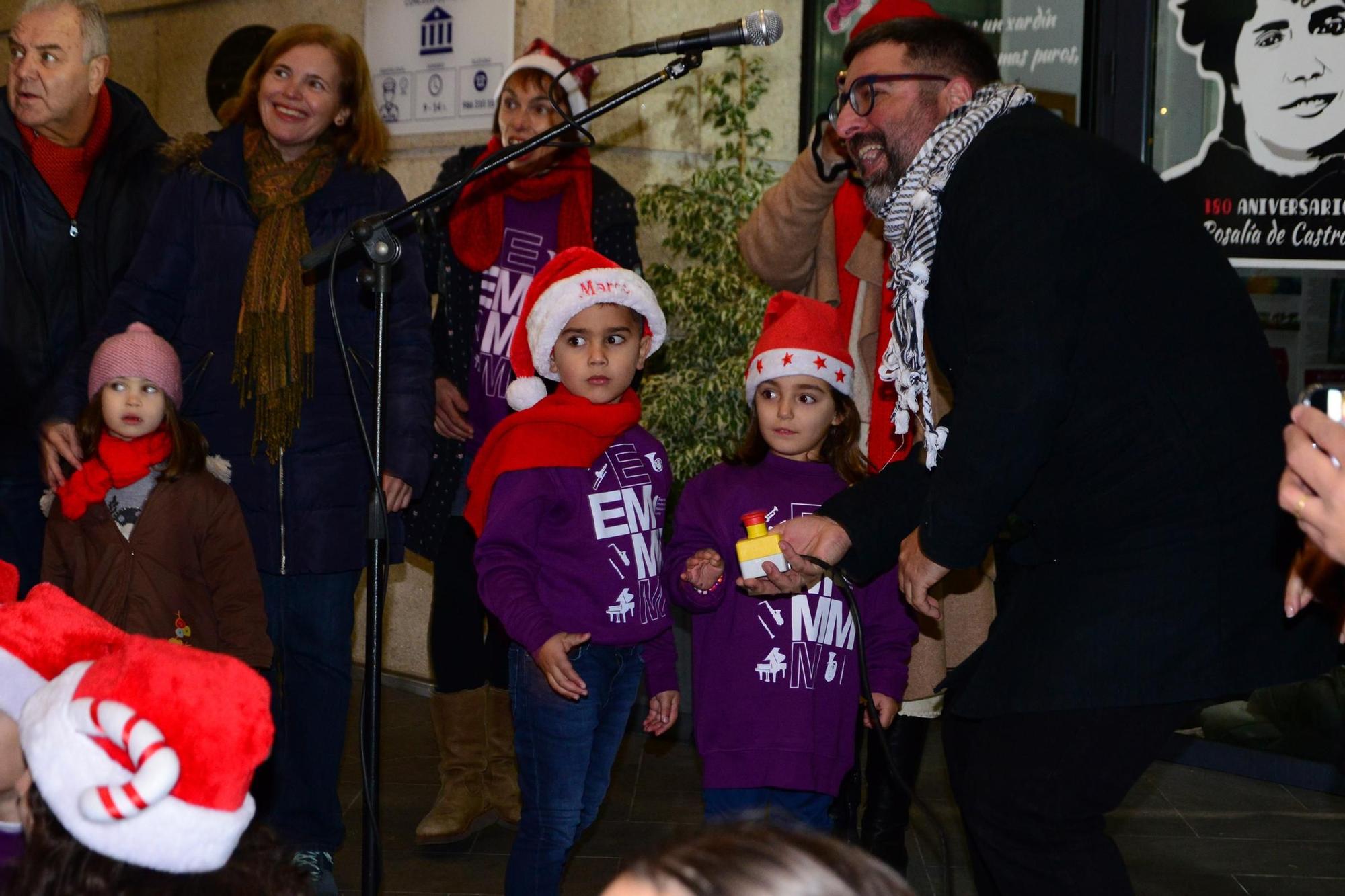 Los niños cantan la Navidad de Moaña