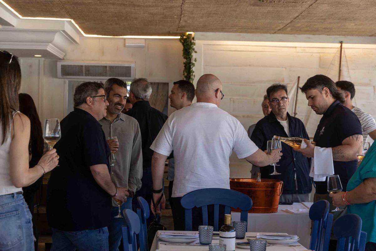 El níspero protagoniza el arranque de “Menjars de la Terra” en Las Marinas, con el restaurante Modesto de la Cala de Finestrat