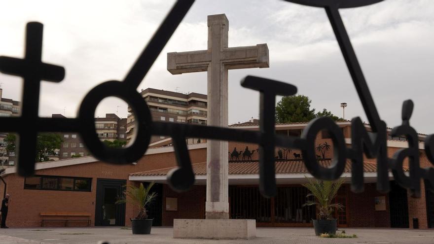 La cruz se ubica actualmente en la iglesia de Santo Tomás de Villanueva.