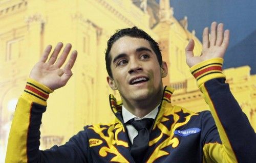 Fernandez of Spain waves after his performance during the men's free skating program at the European Figure Skating Championships in Zagreb