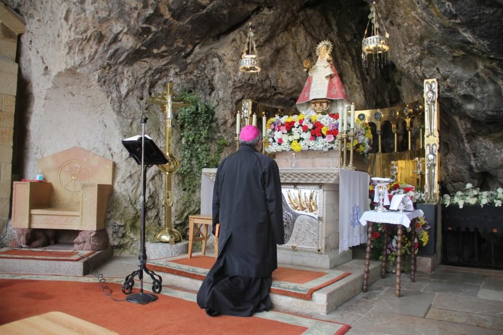 Misa del Arzobispo en Covadonga