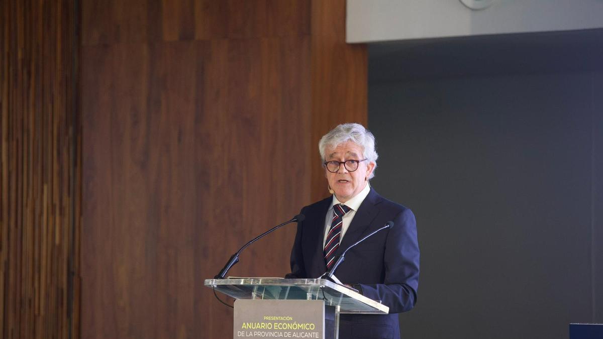 Estas son las conclusiones del Anuario Económico de Alicante: "La provincia crece, pero no converge"