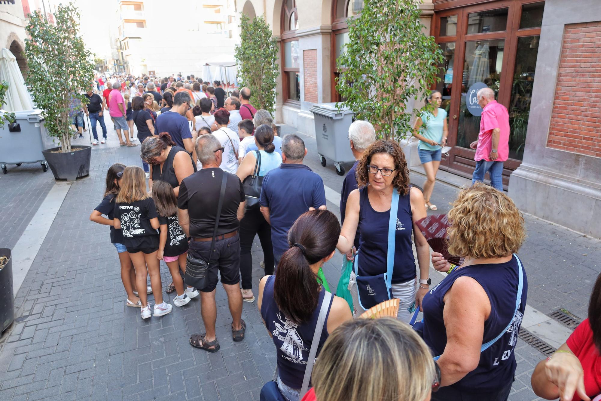 Encuentro para elaborar 'allioli' en las fiestas de Vila-real