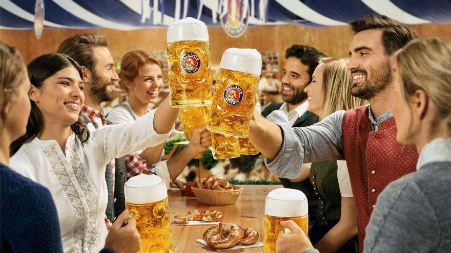 Valencia se convierte en la capital de la cerveza con la celebración del Paulaner Oktoberfest