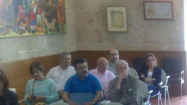 Presidentes vecinales se interesan por los detalles. // L.F.