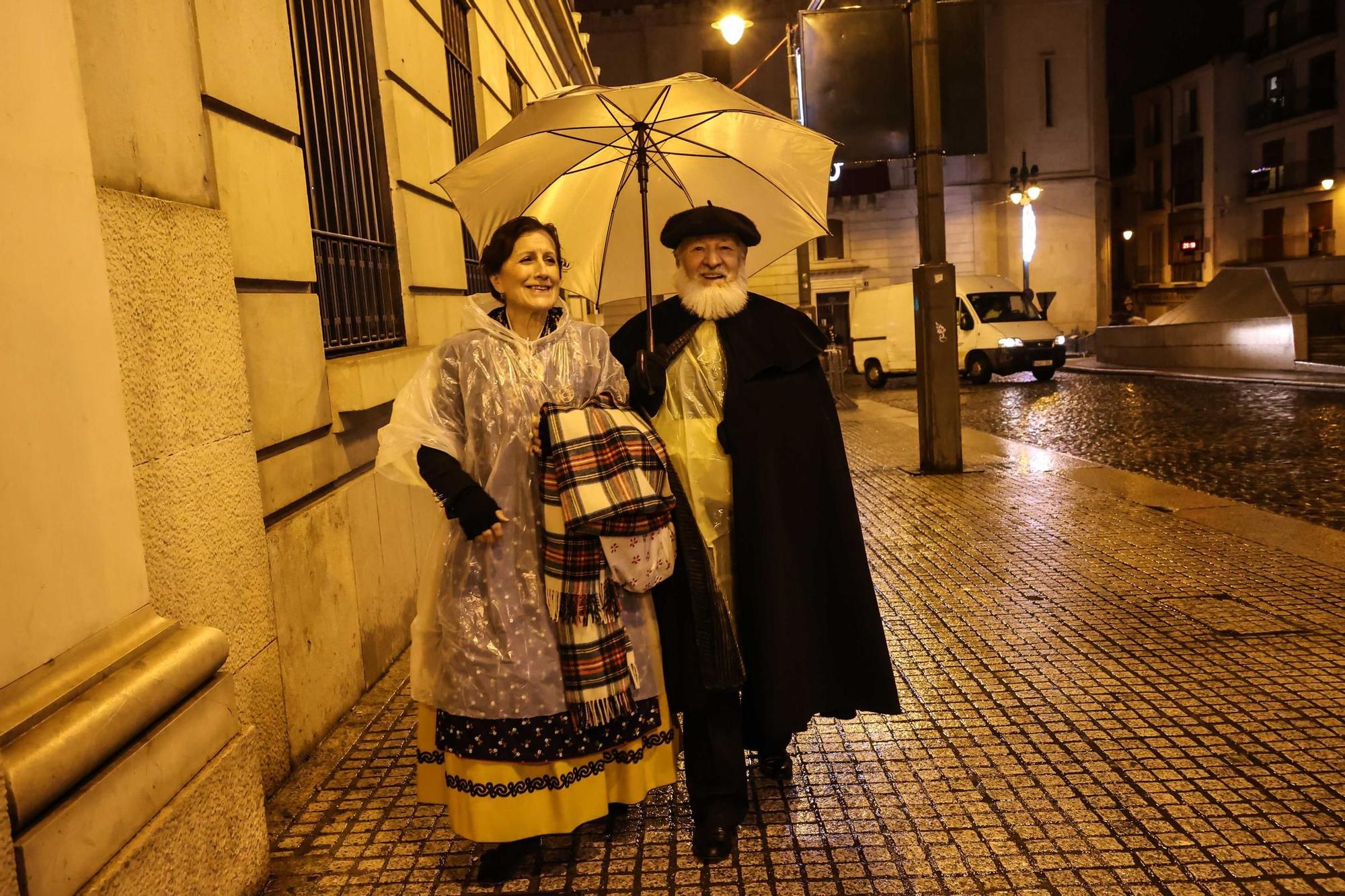 Las imágenes del Día de la Burrita y el Bando Real de Alcoy